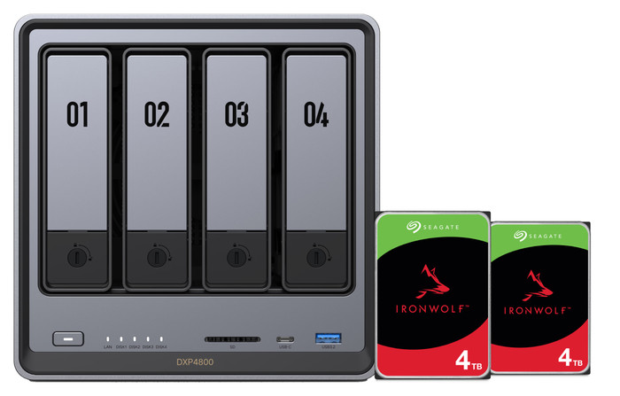 UGREEN NASync DXP4800 + Seagate Ironwolf 4 To Lot de 2 Main Image