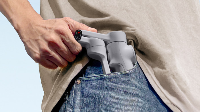 Insta360 Flow 2 Gray product in use