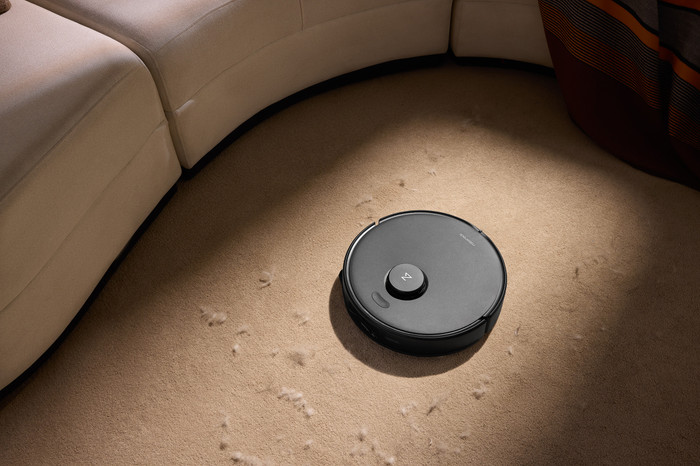 Roborock Qrevo Edge 5V1 Black product in use