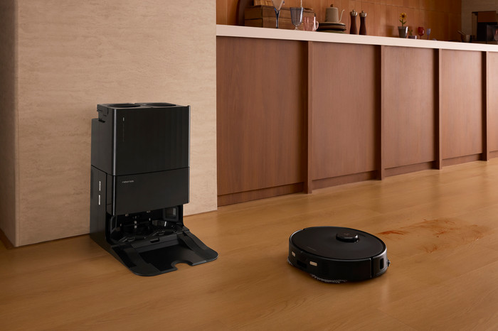 Roborock Qrevo Edge 5V1 Black product in use