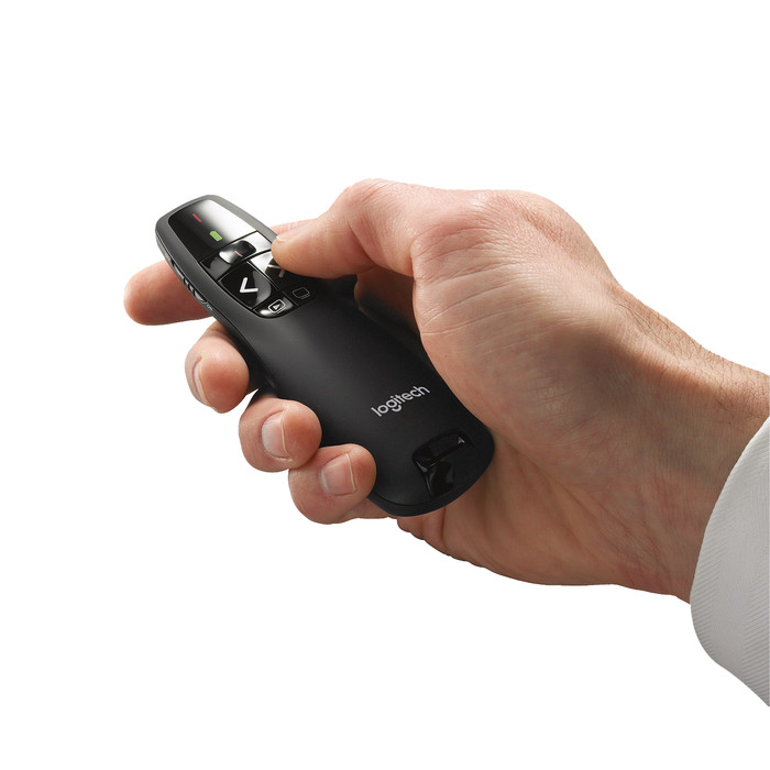 Logitech R400 Wireless Presenter product in use