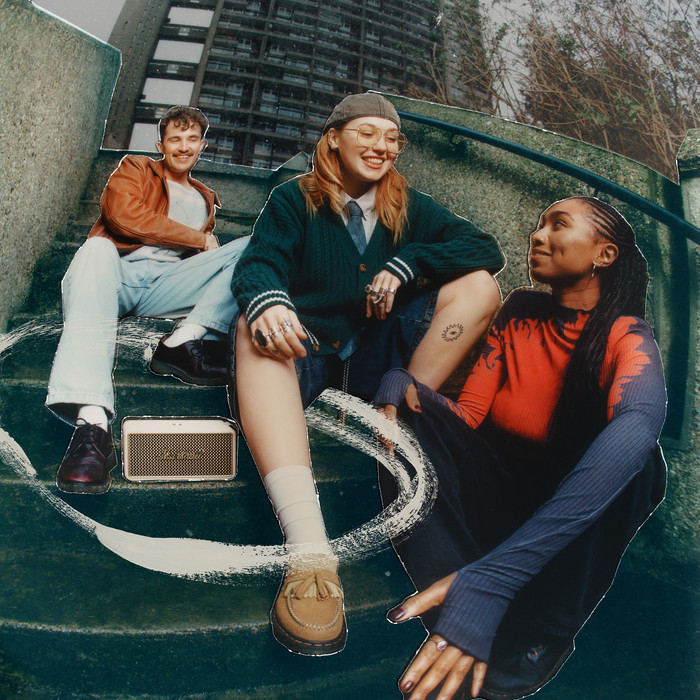 Marshall Middleton II Cream product in use