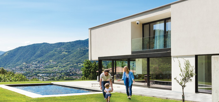 eufy PoE Security System + NVR + E41 4-pack product in use