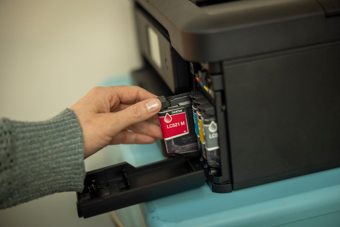 Brother DCP-J1460DW produit à l'usage