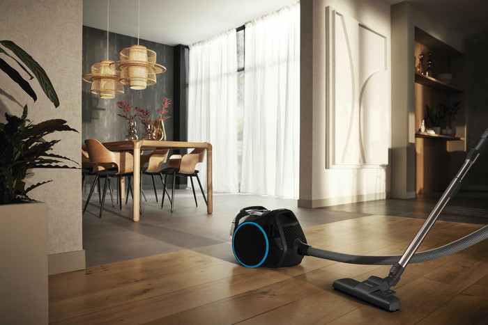 Miele Boost CX1 Blue Pulse product in use