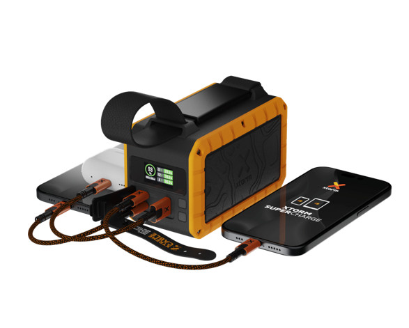 Xtorm Rugged Batterie Externe 40 000 mAh avec Charge Rapide et Lampe de Poche produit à l'usage