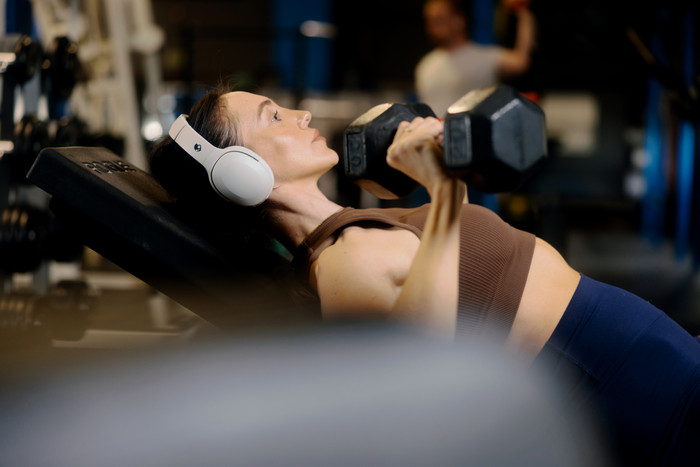 Skullcandy Crusher Active Gris clair produit à l'usage