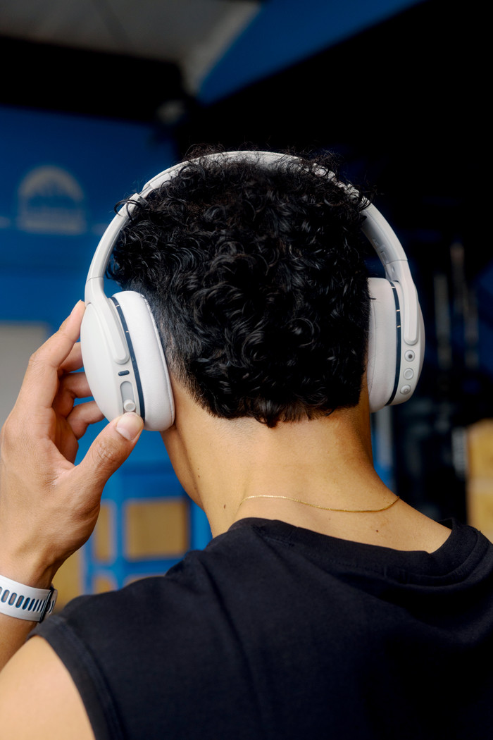 Skullcandy Crusher Active Gris clair produit à l'usage