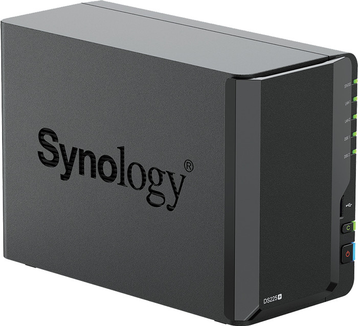Synology DS225+ + Seagate IronWolf 8TB rechterkant