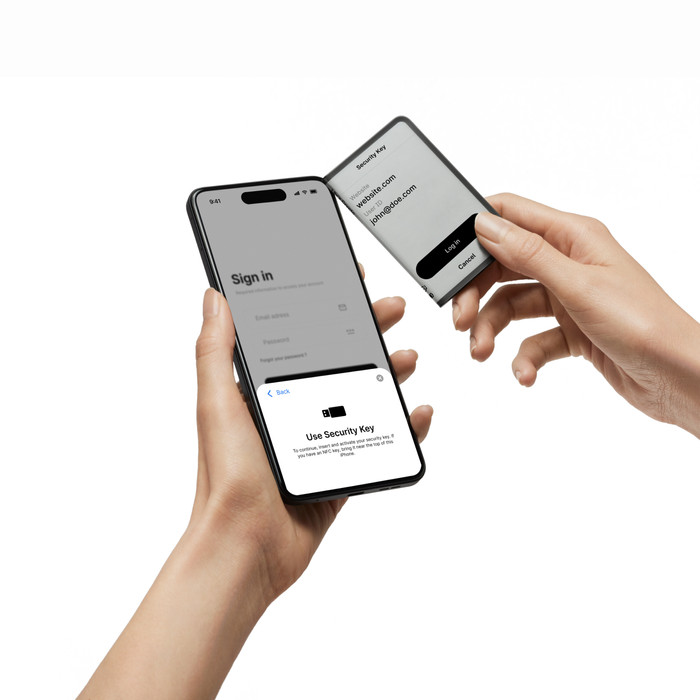 Ledger Stax including Recovery Key product in use