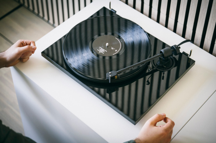 Pro-Ject E1.2 Noir produit à l'usage