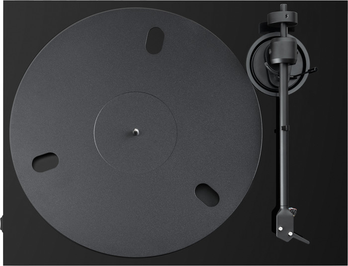 Pro-Ject E1.2 Noir dessus