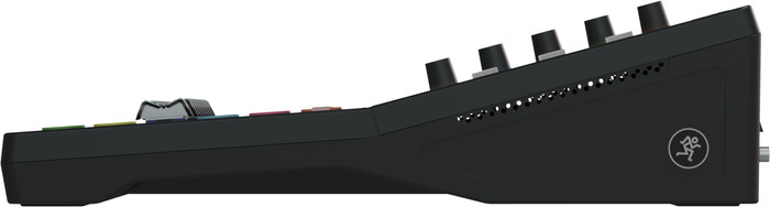 Mackie DLZ Creator côté droit