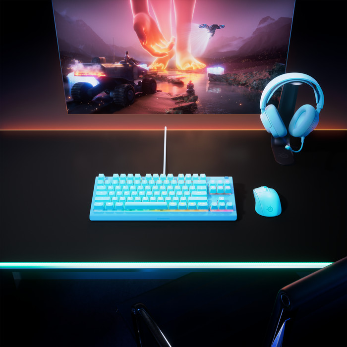 SteelSeries Apex 3 TKL Aqua Azerty product in gebruik