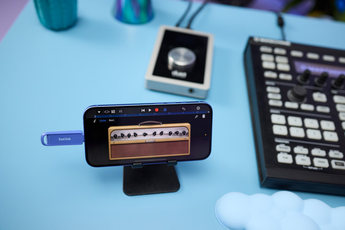 SanDisk Phone Drive USB-C 256 Go Maritime Blue produit à l'usage