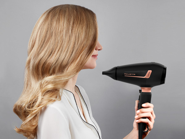 Rowenta Pro Expert AC CV8830F0 product in gebruik