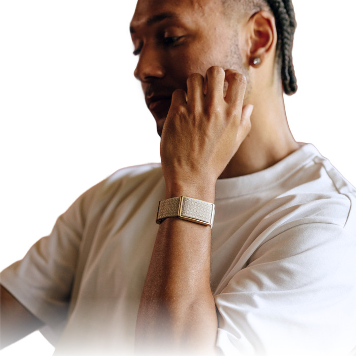 Polar Loop Beige product in gebruik