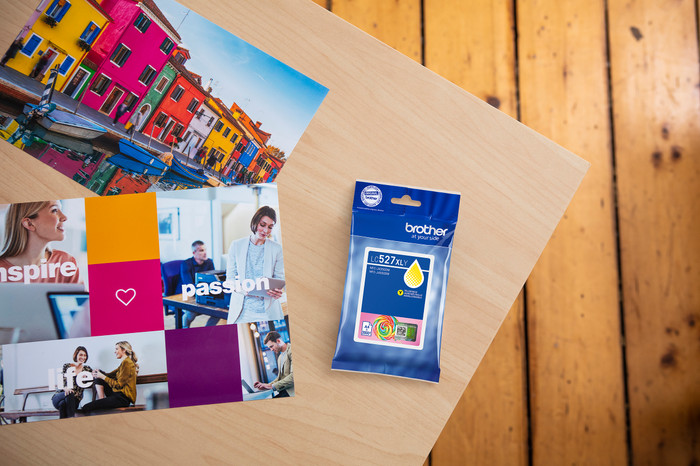 Brother LC-527XL Cartridge Yellow visual supplier