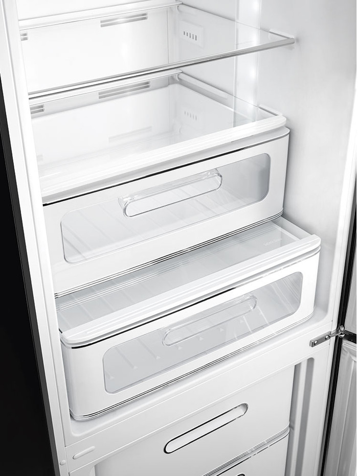 SMEG FAB32RBL6 detail