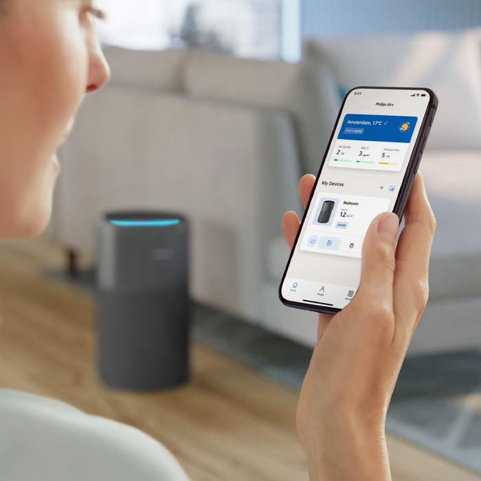 Philips PureProtect Quiet 2200 Series AC2221/13 product in use
