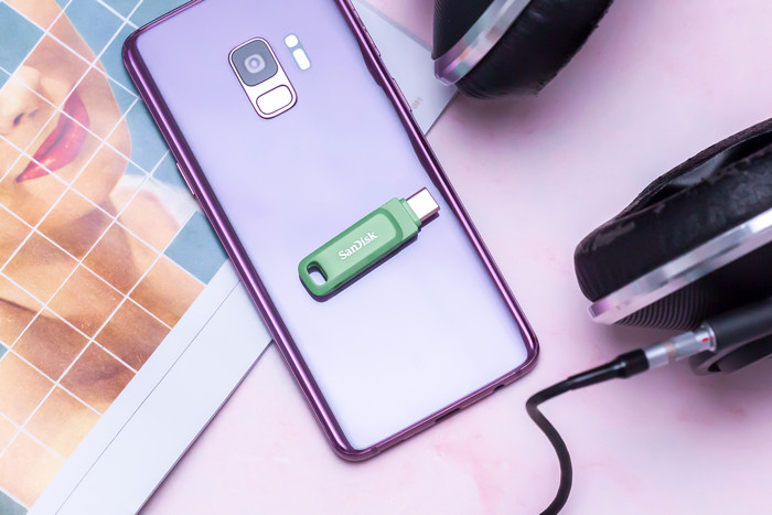 SanDisk Ultra Dual Drive USB-C 1 To Absinthe Green produit à l'usage