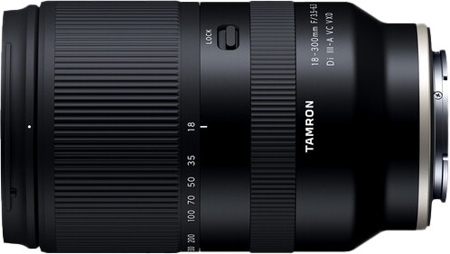 Tamron 18-300mm f/3.5-6.3 Di III-A VC VXD Nikon Z right side