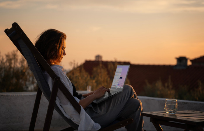 ASUS Chromebook Plus CX3402CVA-PQ0557 AZERTY produit à l'usage