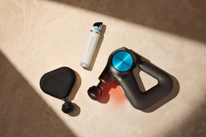 Therabody Theraface Depuffing Wand Blanc produit à l'usage