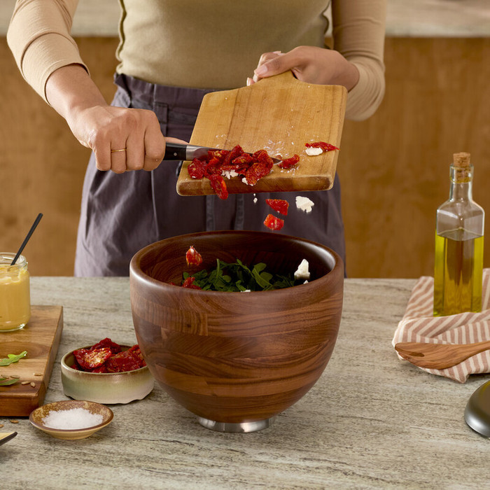 KitchenAid Artisan Design Mixer 5KSM180WSEEG Evergreen product in use