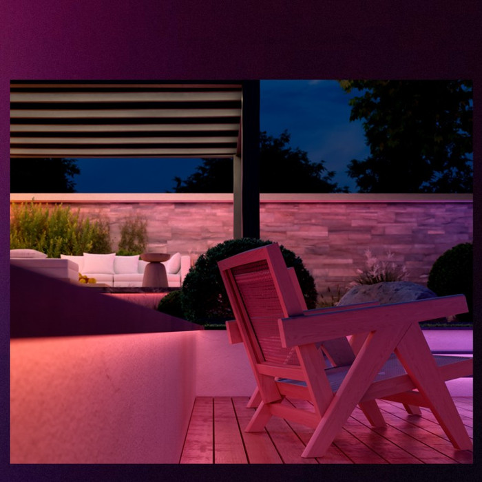 Philips Hue Flux Outdoor Ruban LED 10 mètres produit à l'usage