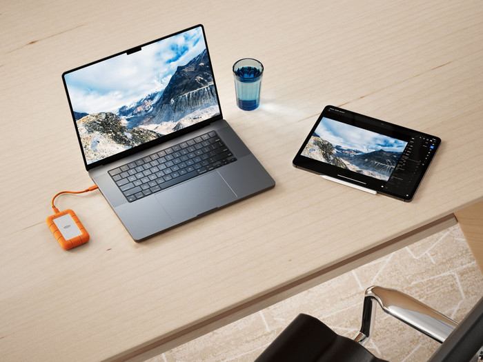 LaCie Rugged SSD4 2TB product in gebruik