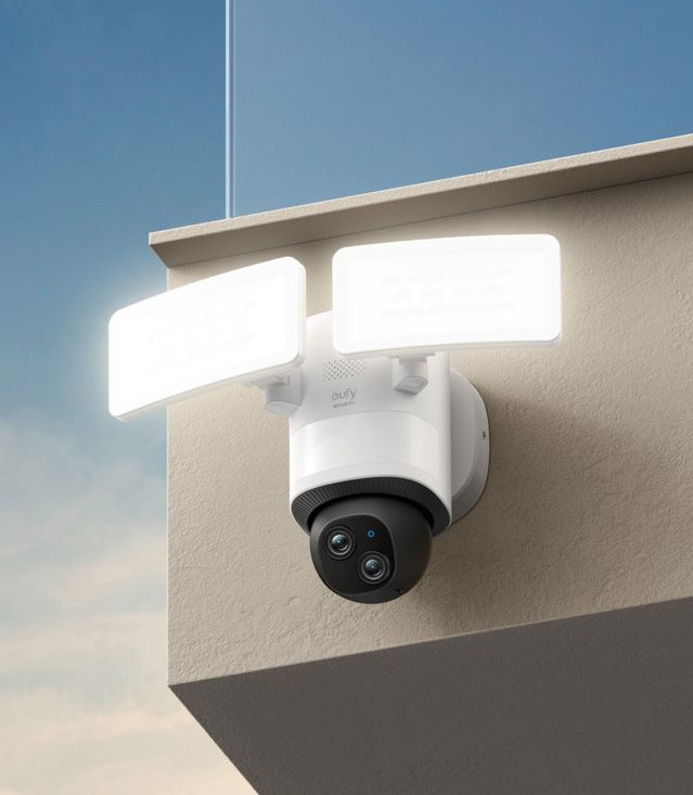 Eufy Floodlight Cam E340 + HomeBase 3 visual supplier