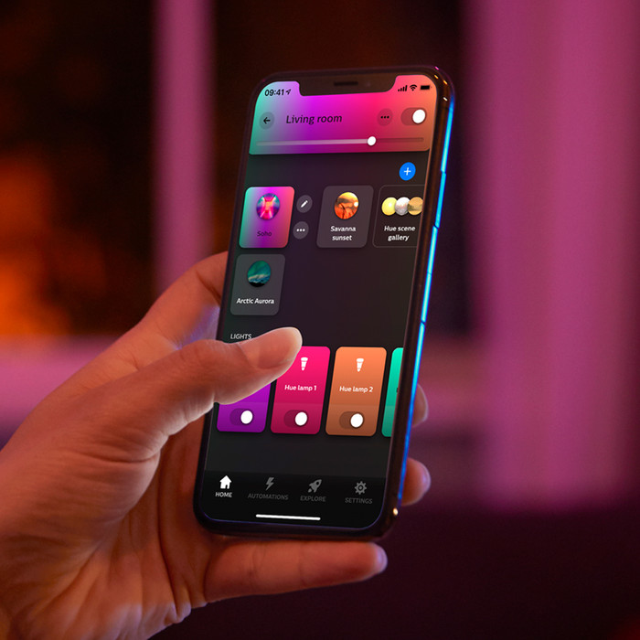 Philips Hue Devote Plafondlamp - White and Color - Rond - Wit - Medium product in gebruik