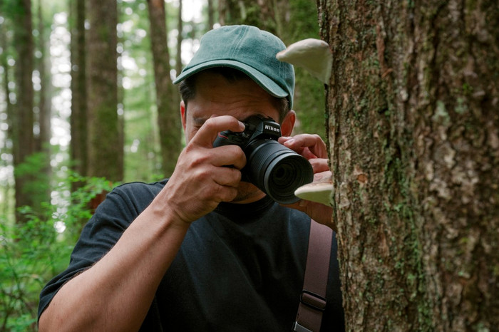 Nikon NIKKOR Z DX MC 35mm f/1.7 product in use