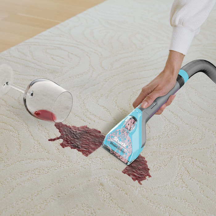 Shark StainStriker HairPro Pet PX250EUT product in gebruik