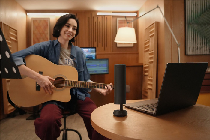 Insta360 Wave Arctic Black product in gebruik