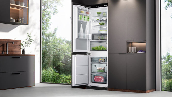 ETNA KCD9178CNF product in use