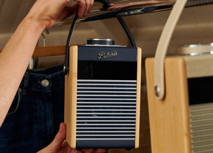 Rambler Midi Blue product in use