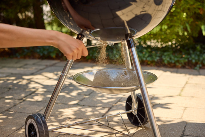 Weber Original Kettle 57 cm Zwart detail