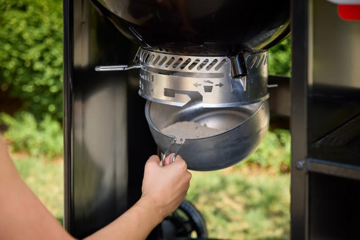 Weber Performer Premium Smart detail