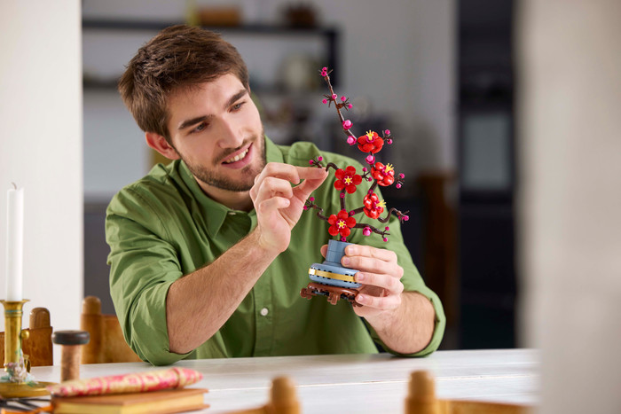 LEGO Botanicals Japanese Plum Blossom 10369 product in use