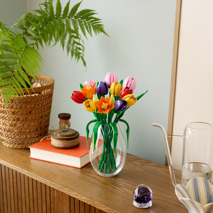 LEGO Botanicals - Le Bouquet de Tulipes 11501 produit à l'usage