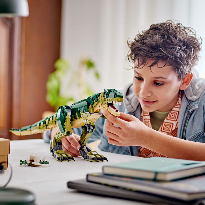 LEGO Creator 3-en-1 - Le T-rex 31151 produit à l'usage
