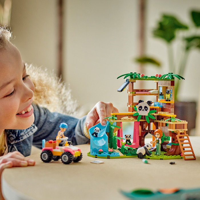 LEGO Friends - Le Sanctuaire des Pandas 42648 produit à l'usage