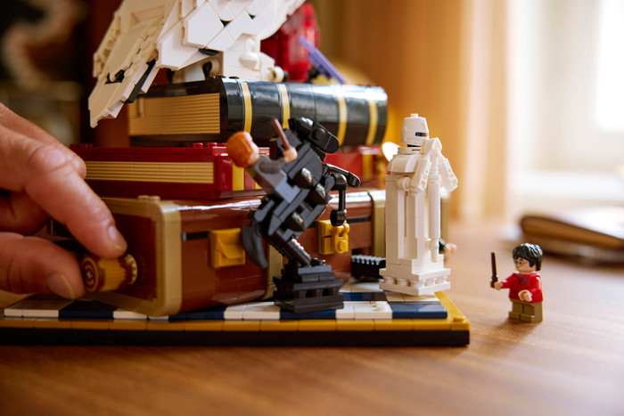 LEGO Harry Potter Philosopher's Stone Collectors' Edition 76466 product in use