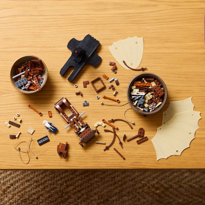 LEGO Icons Leonardo da Vinci's Flying Machine 10363 product in use