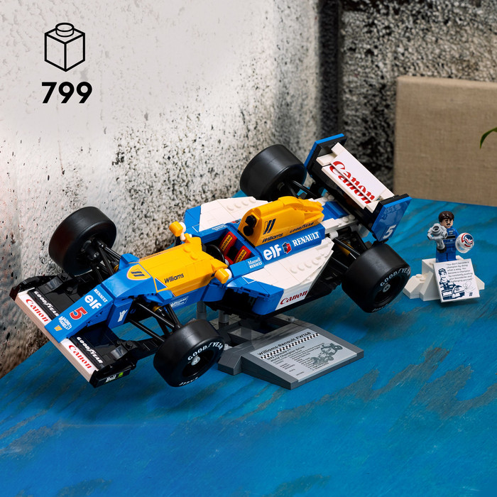 LEGO Icons Williams Racing FW14B and Nigel Mansell 10353 product in use
