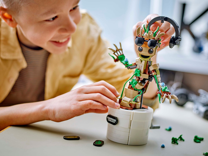LEGO Marvel Dancing Groot 76297 product in use
