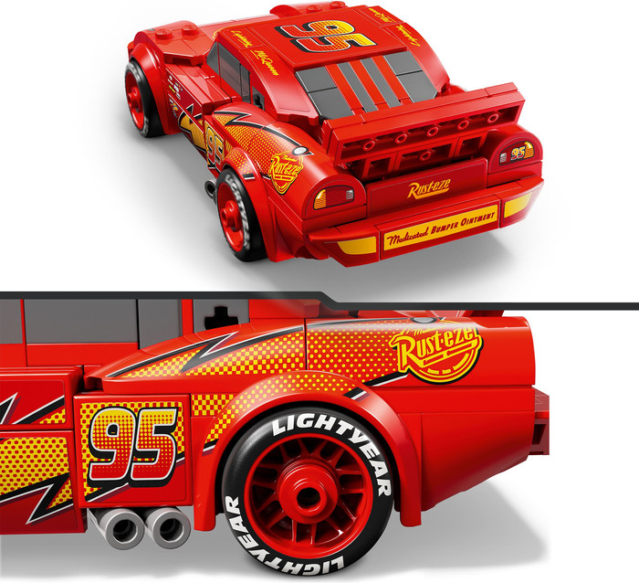 LEGO Speed Champions Lightning McQueen 77255 product in gebruik