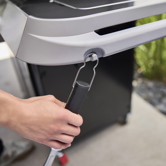 Weber Genesis E-315W detail